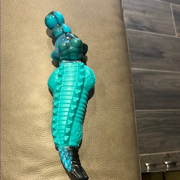 NEW Indestructible Dog Toy Alligator - Picture 2 of 3